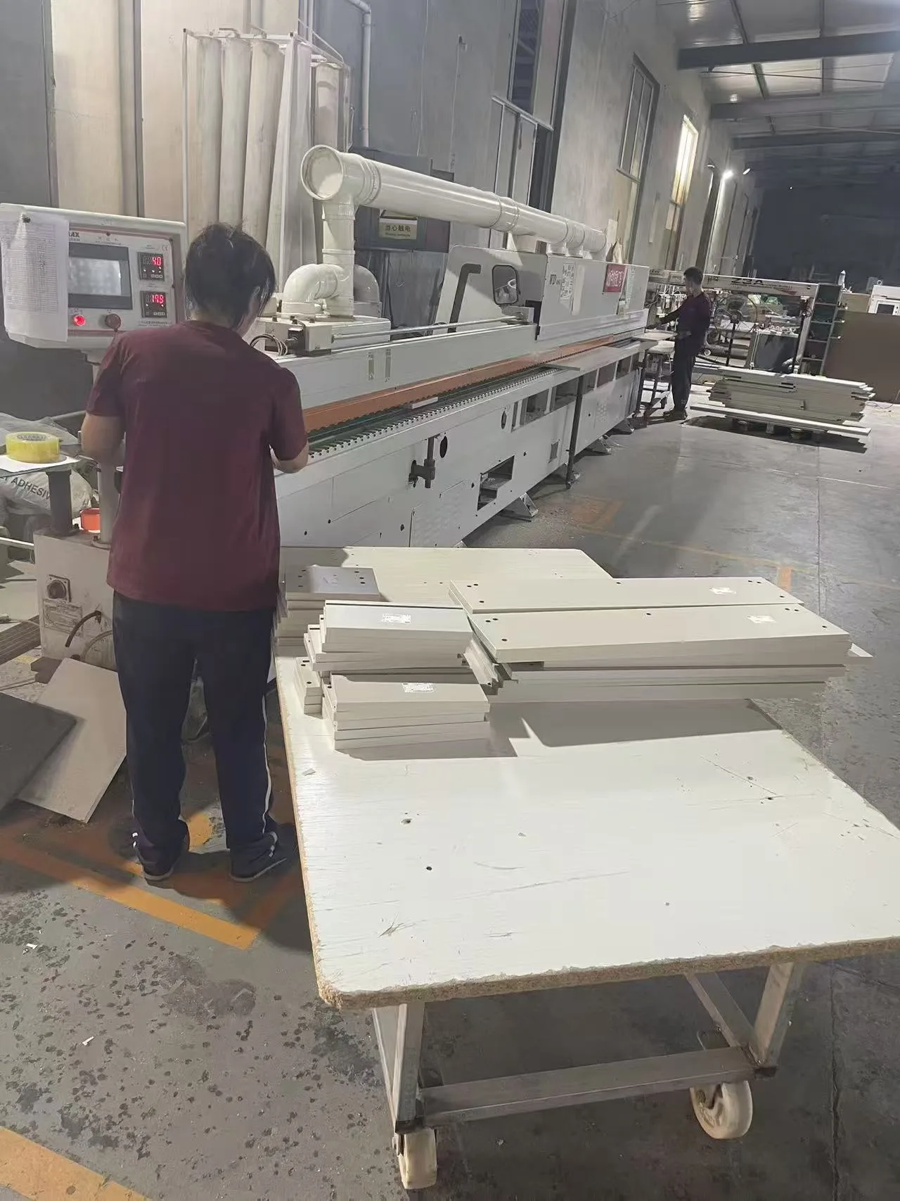 Flat pack furniture packaging process for export